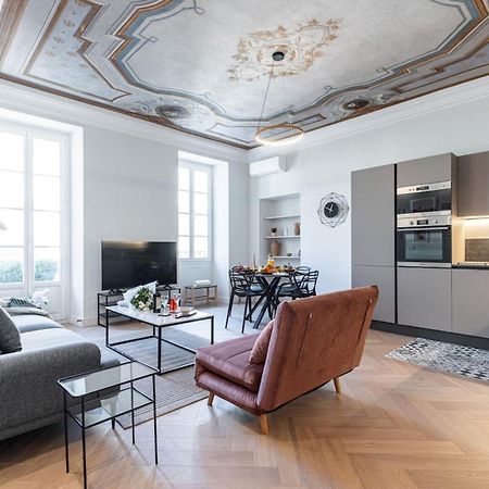 Philibert - Traditional Apart With Historical Fresco Nice Buitenkant foto